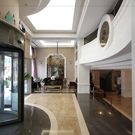Otel Grand Washington 4*