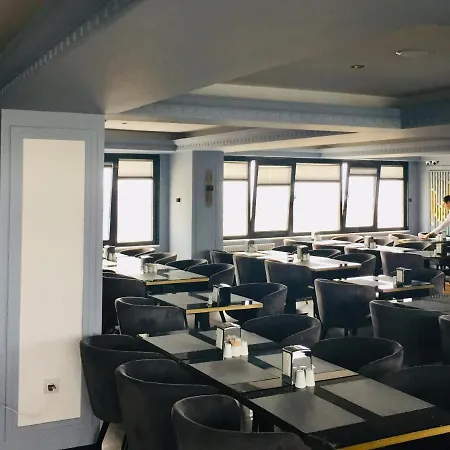 Hotel Grand Washington 4*