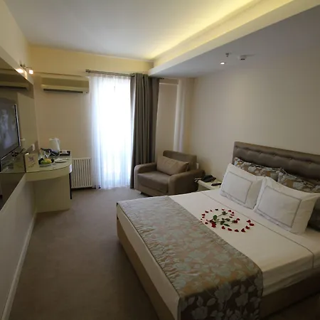 Grand Washington 4* Istanboel