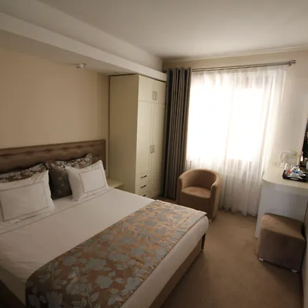 Grand Washington Hotel 4*